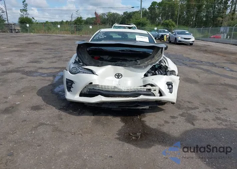 2017 Toyota 86 from USA, damaged, VIN JF1ZNAA12H9709953